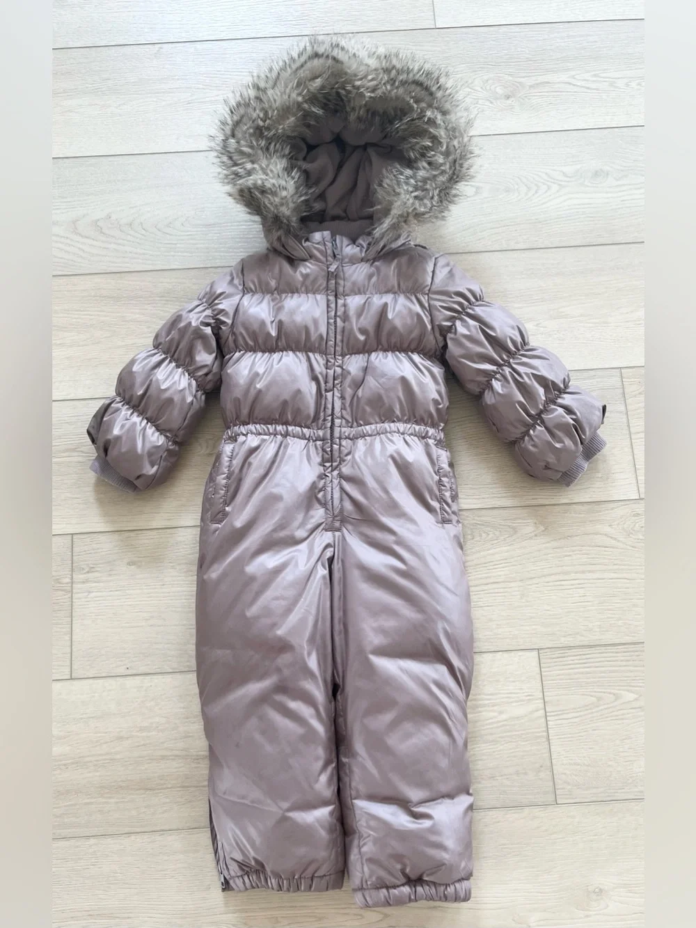 Baby Gap Warmest Snowsuit Down Puffer Rose Pewter Faux Fur Hood Size 3T Girls